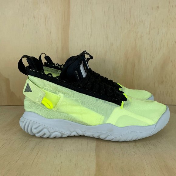 jordan proto react barely volt